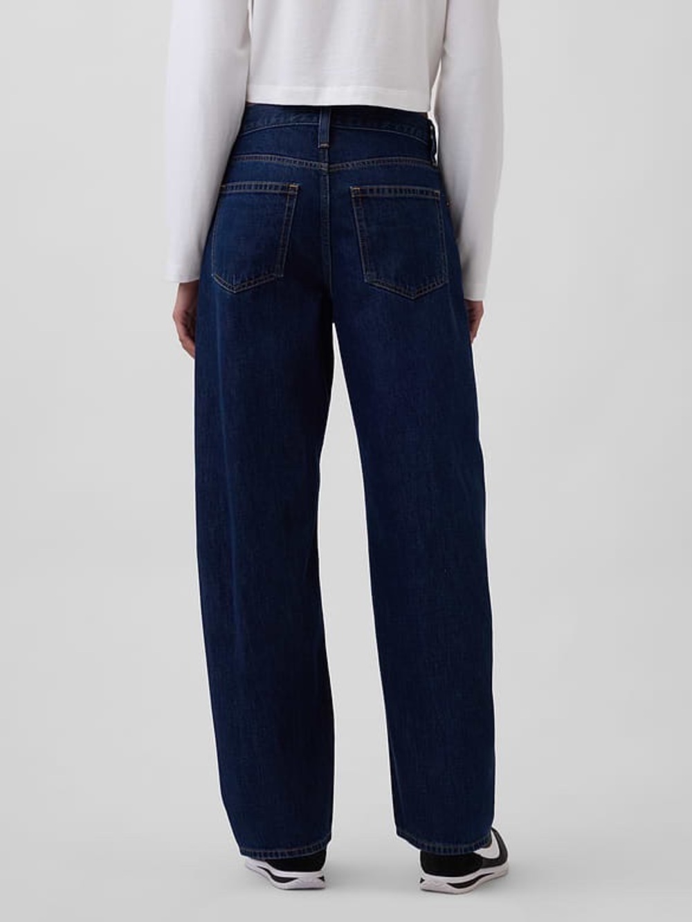 GAP High Rise Barrel Jeans Size 28 Dark Rinse 30L NWT